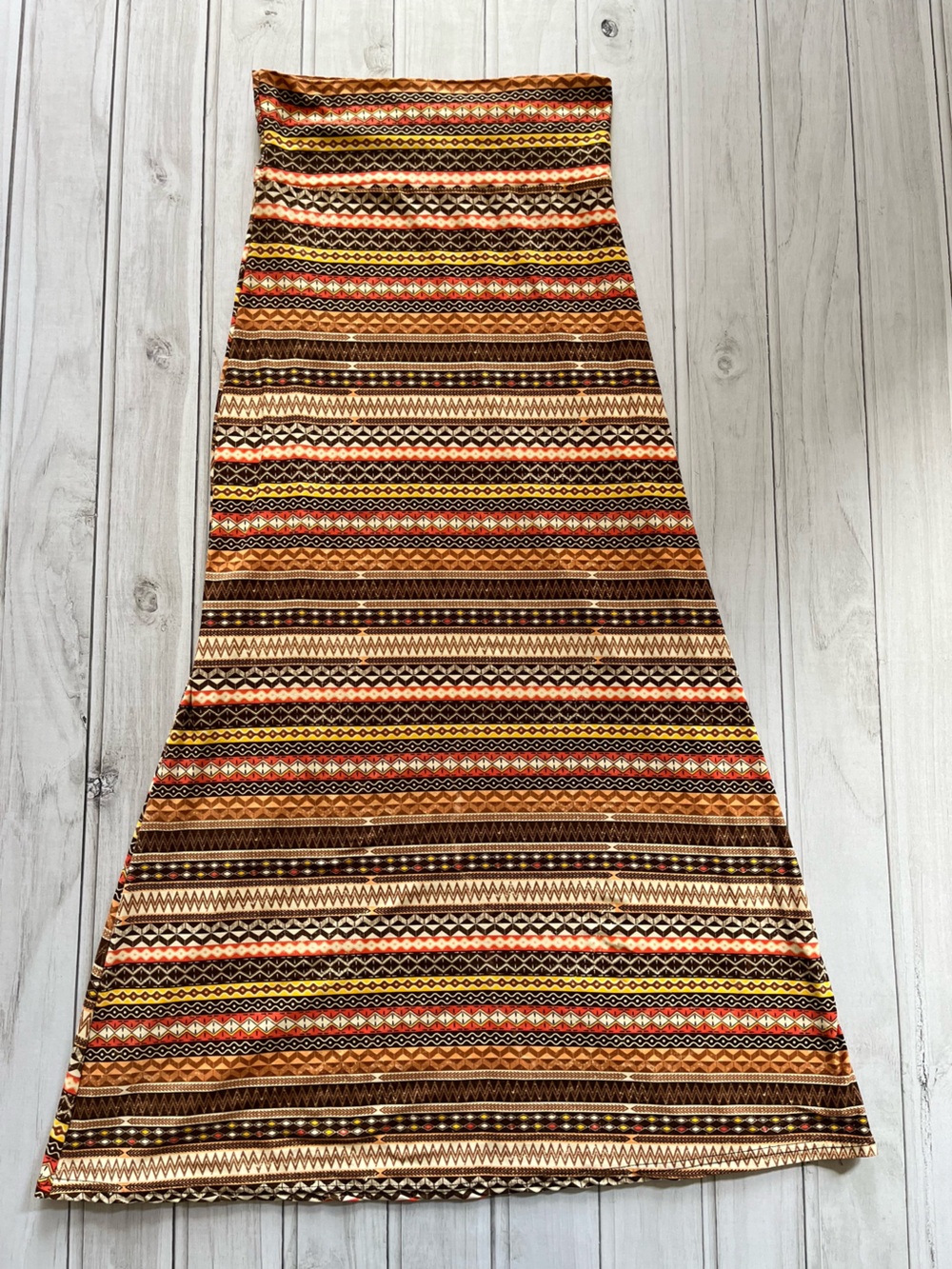 Women’s Hot Kiss brown orange tan pattern pull on maxi skirt. Small/medium - Picture 10 of 14